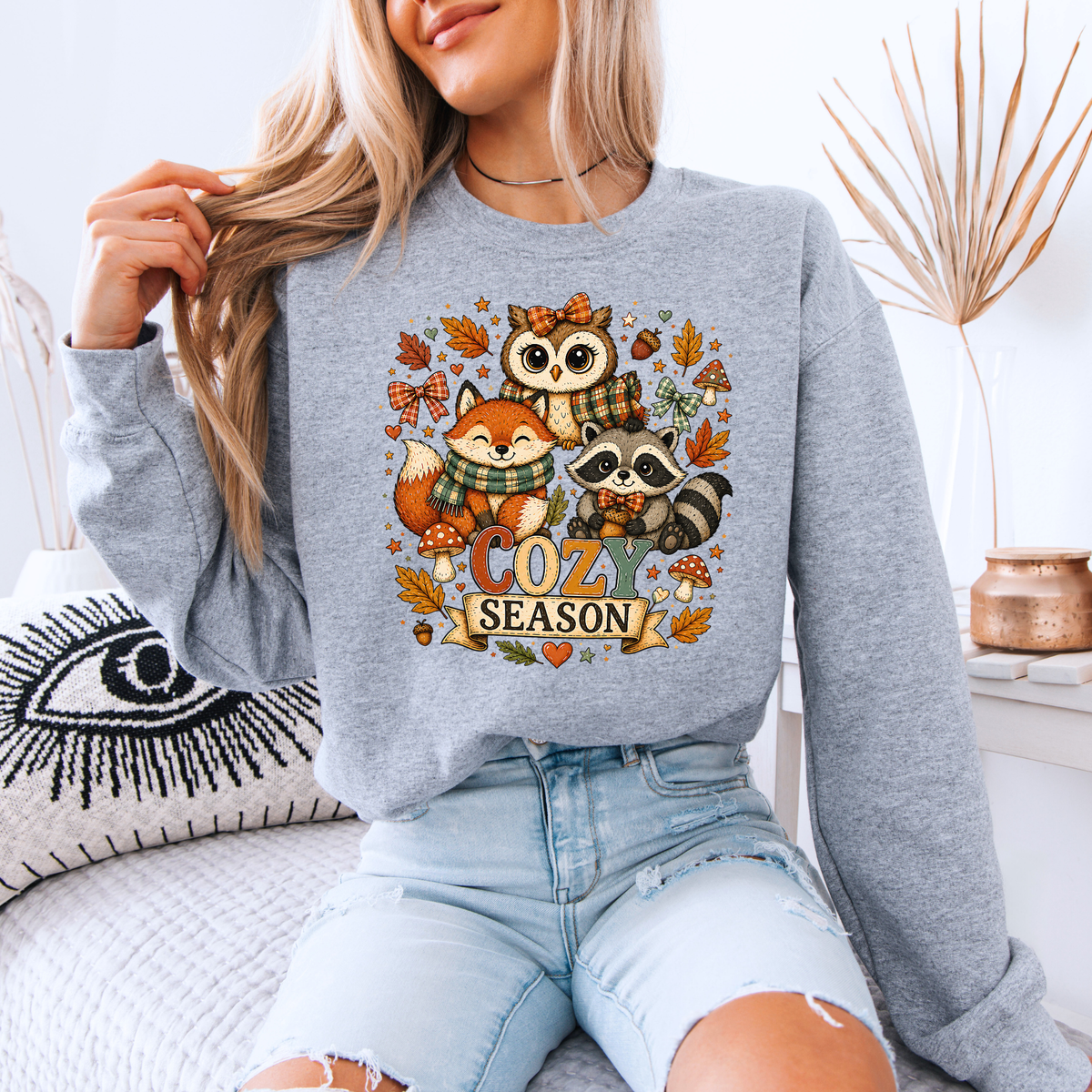 🍂☕ Cozy Season Friends Soft Sweatshirt 🎃✨