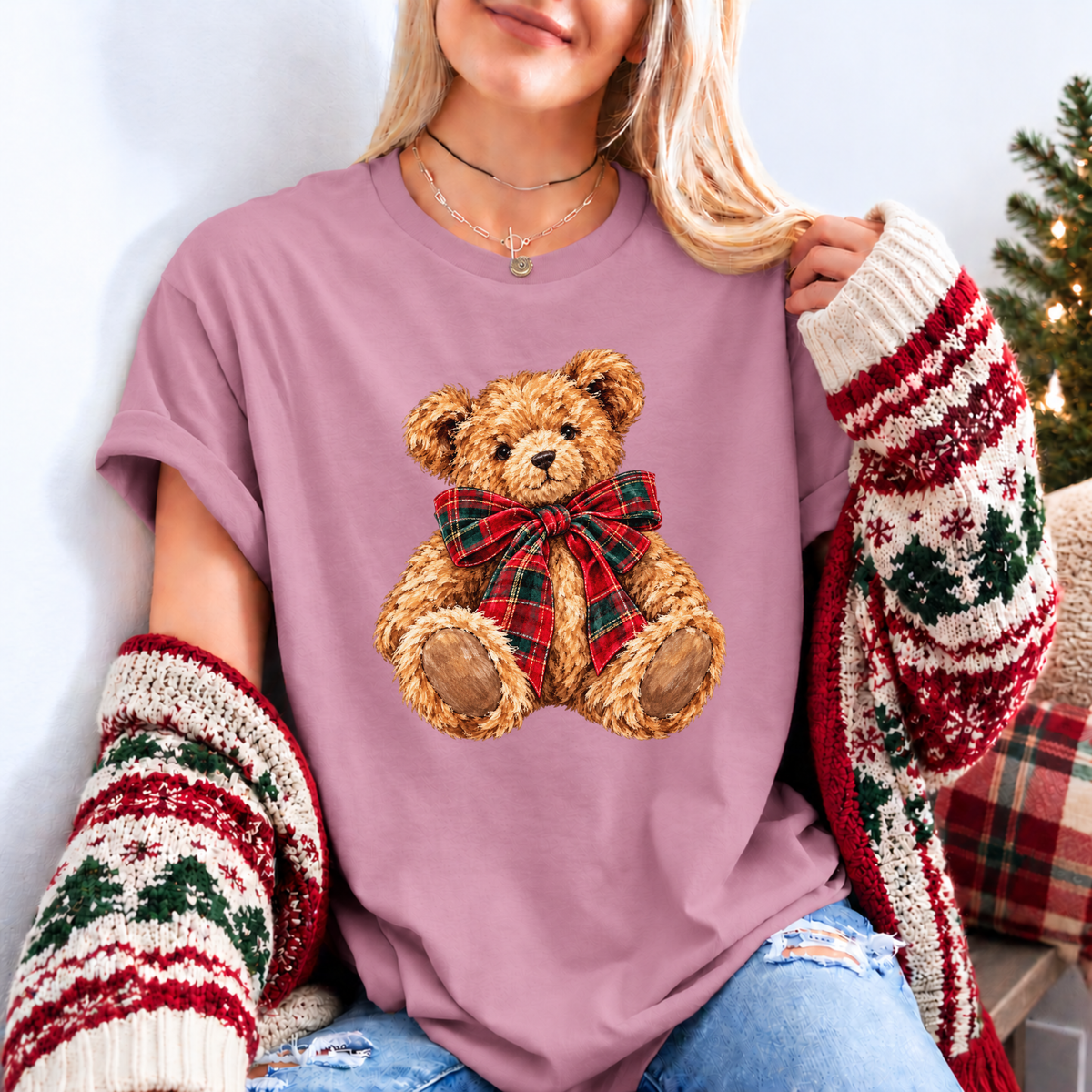 The Cutest Little Christmas Teddy 🧸🎄🎀 Organic Cotton Christmas T-Shirt