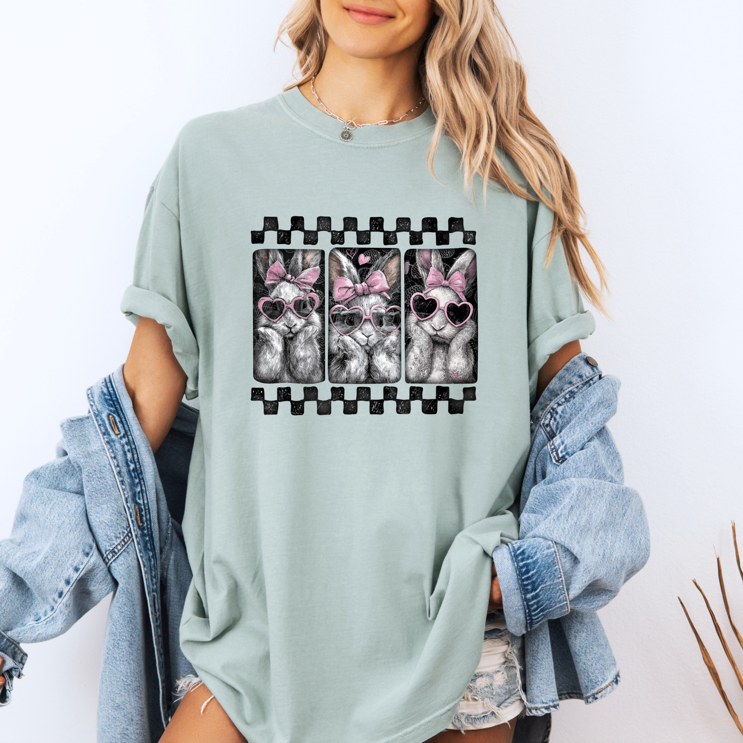 Cute Bunny Bow Easter T-Shirt 🐰🎀