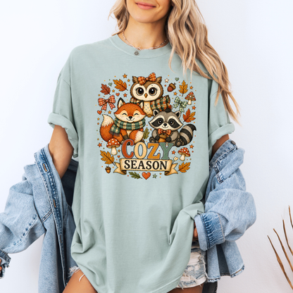 🍂☕ Cozy Season Friends Cotton T-Shirt 🎃✨