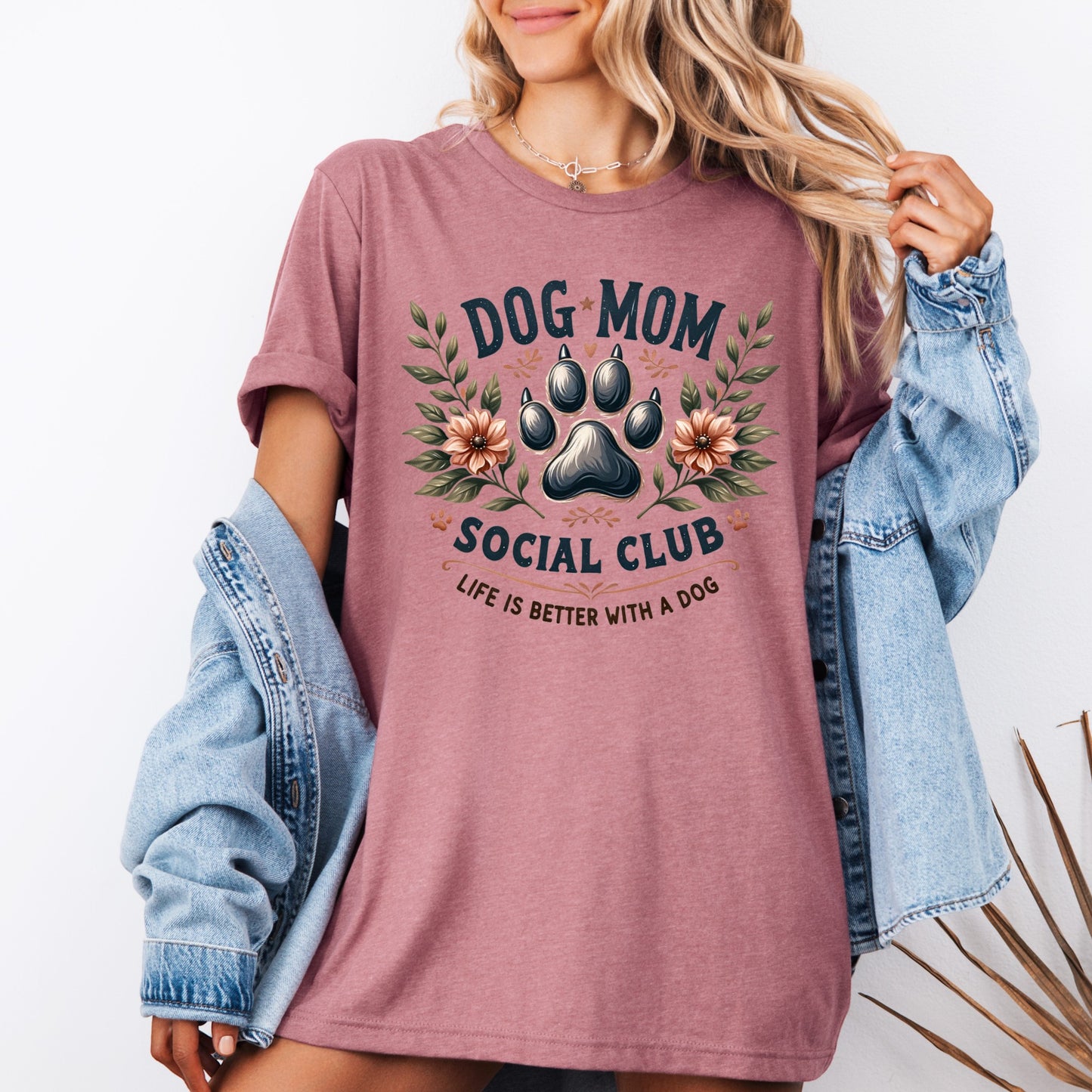 Mom Social Club T-shirt 100% Organic Cotton