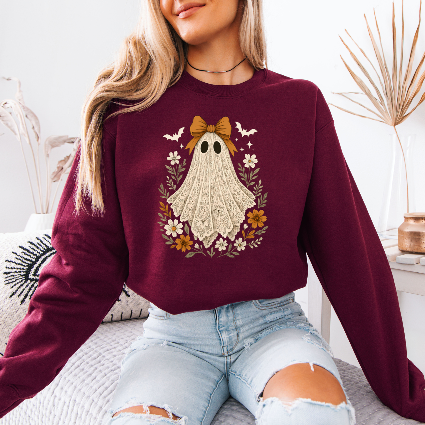 👻🎀 Vintage Lace Ghost Floral Sweatshirt 🌸🍂✨