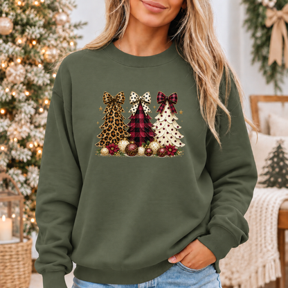 Christmas Trees & Pretty Bows 🎄🎀✨ Cosy Christmas Sweatshirt