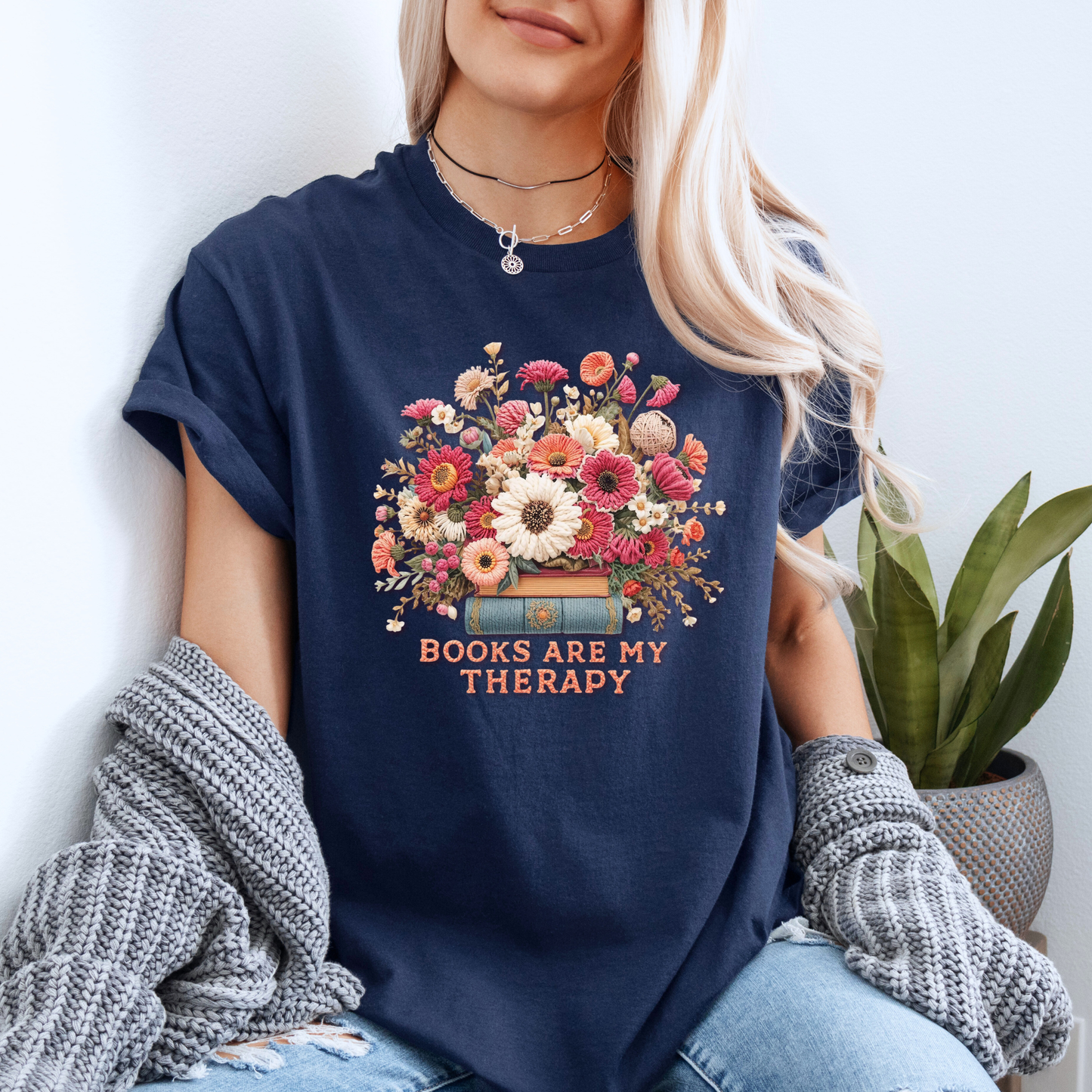 Books Are My Therapy📚🌸 t-shirt 100% Organic Cotton
