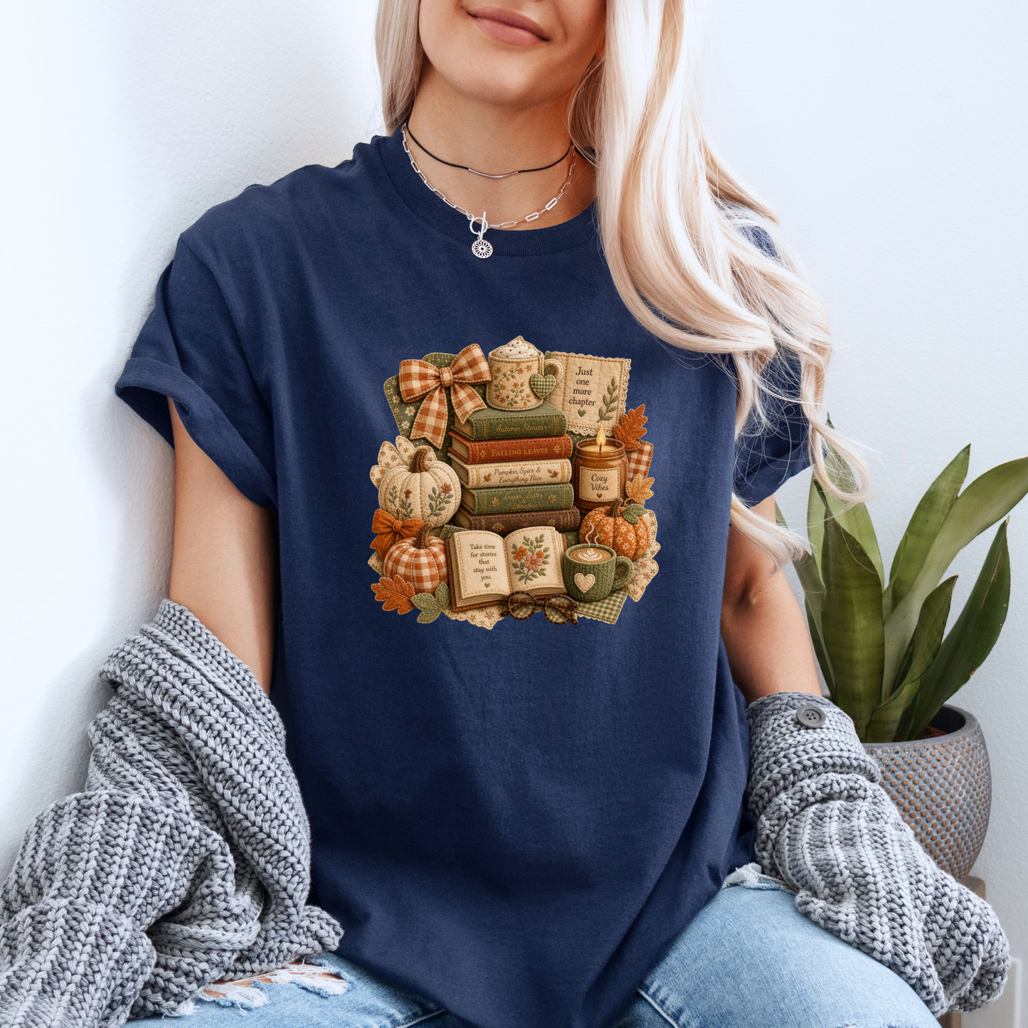 🍂📚 Autumn Stories & Cozy Chapters T-Shirt 🎃☕