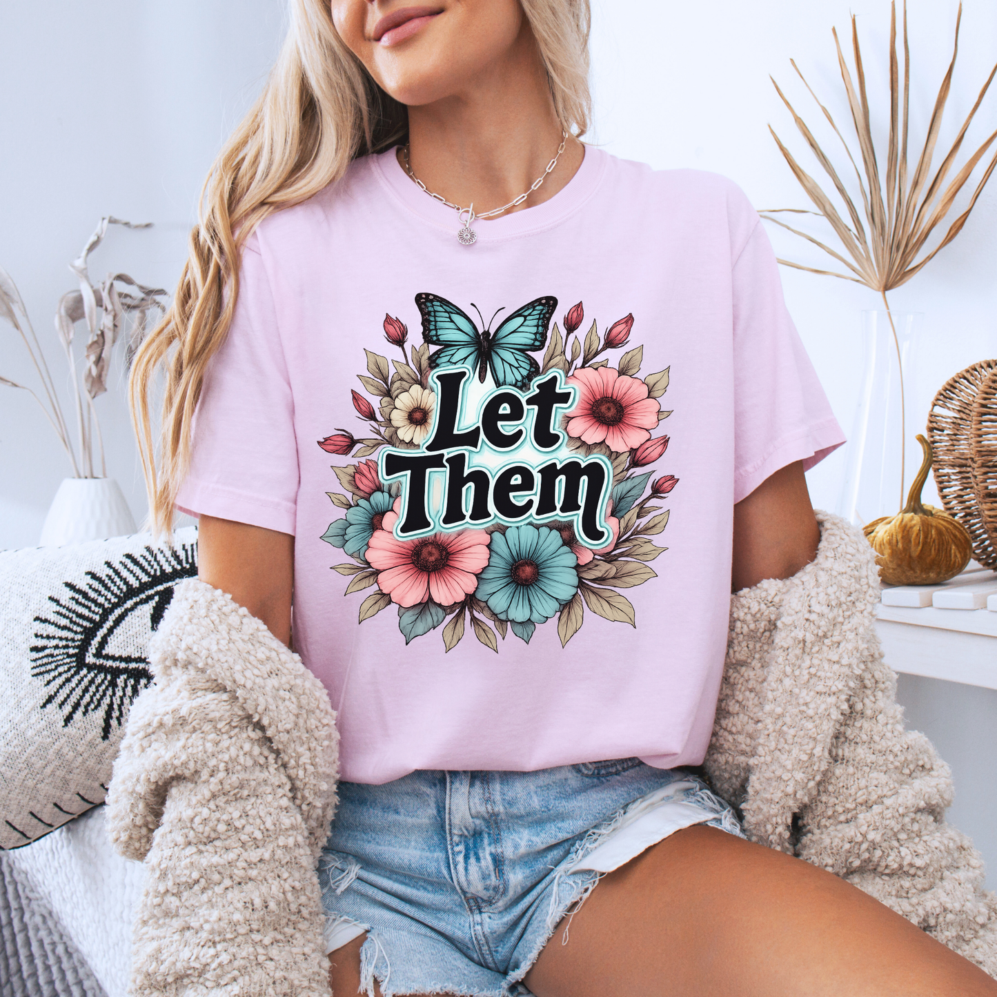 🦋🌸 Let Them✨🌿
100% Organic Cotton T-Shirt