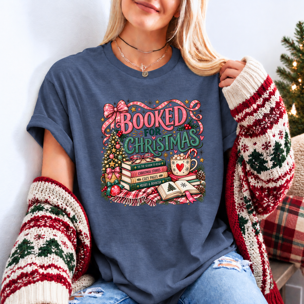 Booked for a Cosy Christmas 🎀📚🎄 Organic Cotton Christmas T-Shirt