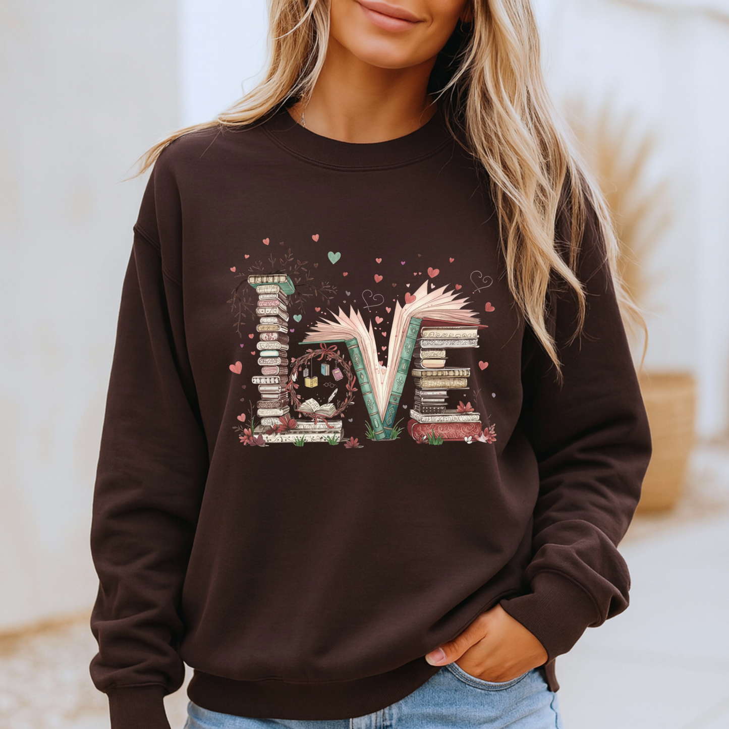 Book Lover “LOVE” Graphic Sweatshirt 📚❤️