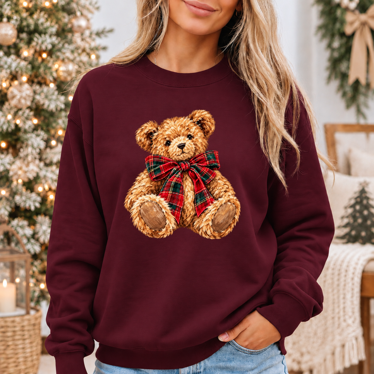 The Cutest Little Christmas Teddy 🧸🎄🎀 Cosy Christmas Sweatshirt