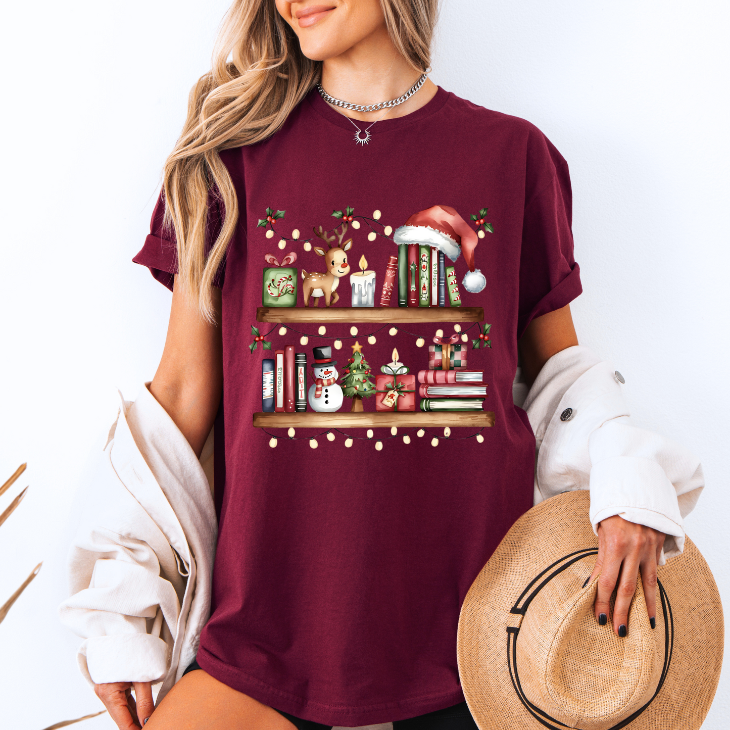 🎄 Cozy Christmas Bookshelf 100% Organic Cotton T-Shirt 📚✨