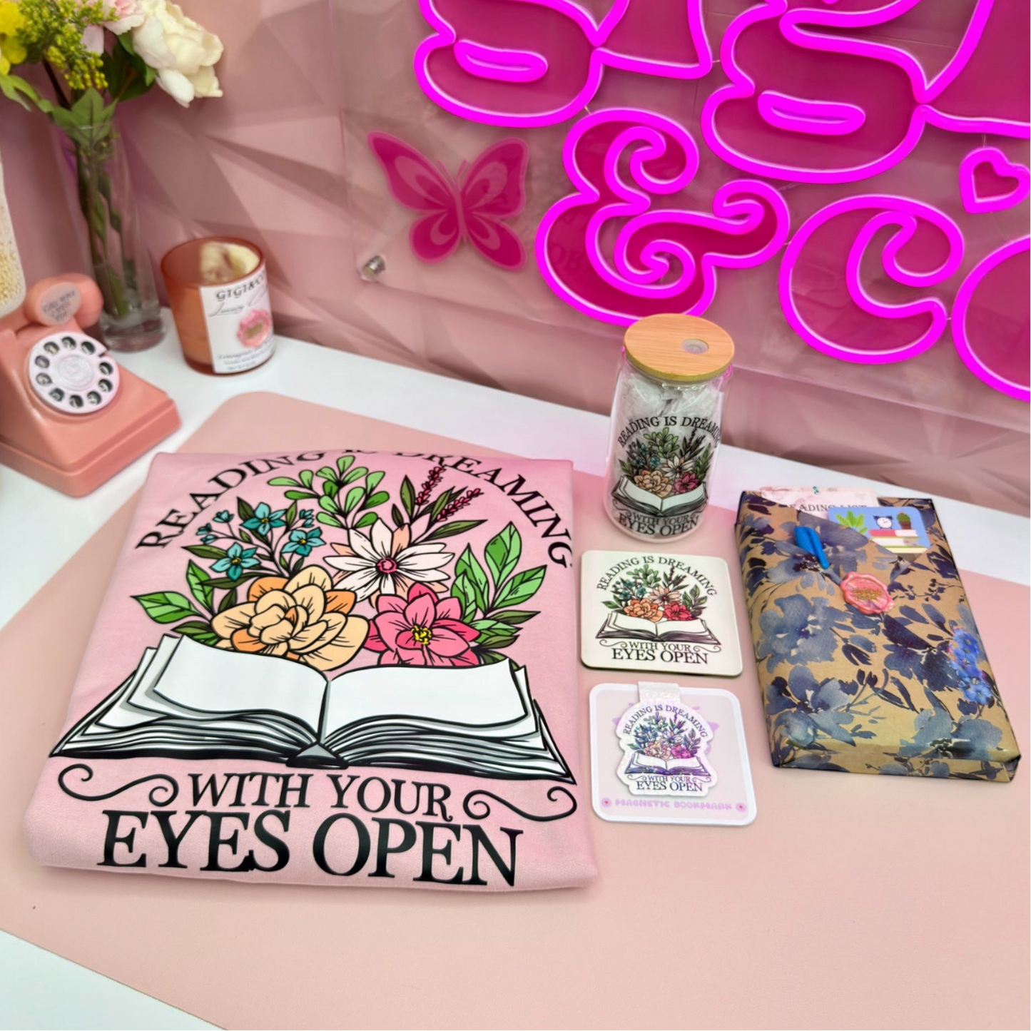 Reading Is Dreaming” Bookish Gift Box 🌸📚✨