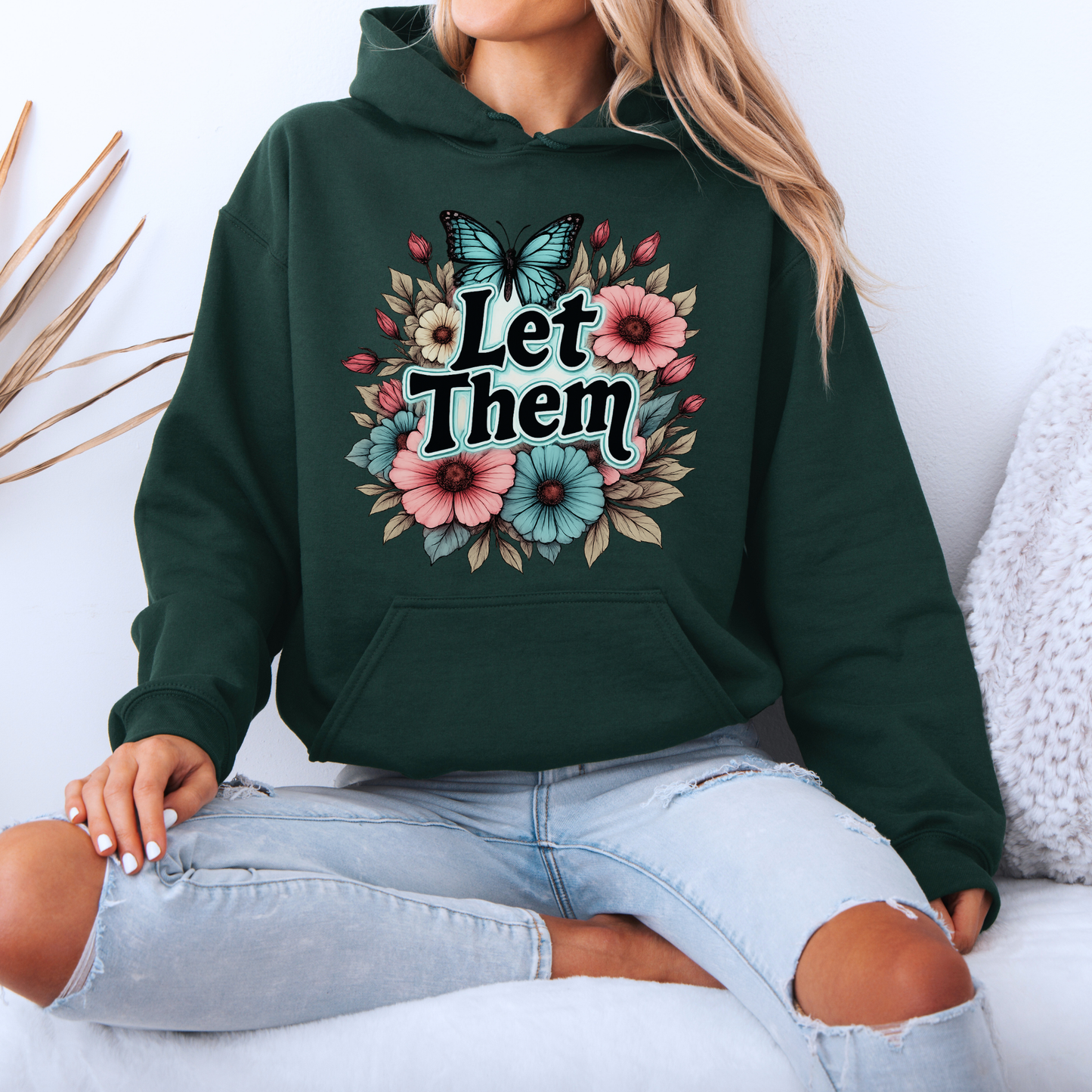 🦋🌸 Let Them✨🌿
Luxuriously Thick Hoodie✨
