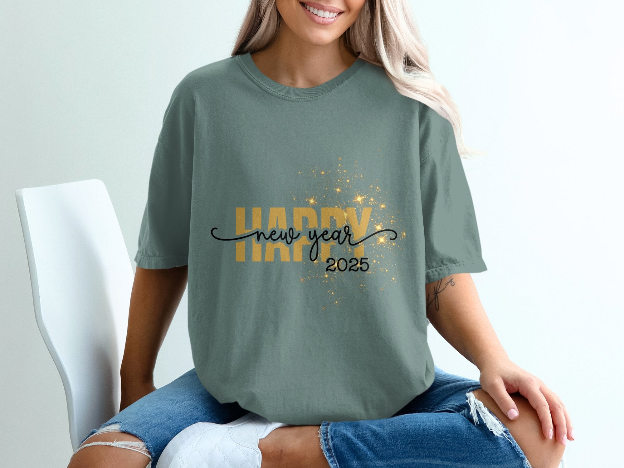 Happy 2025 T-shirt 100% Organic Cotton