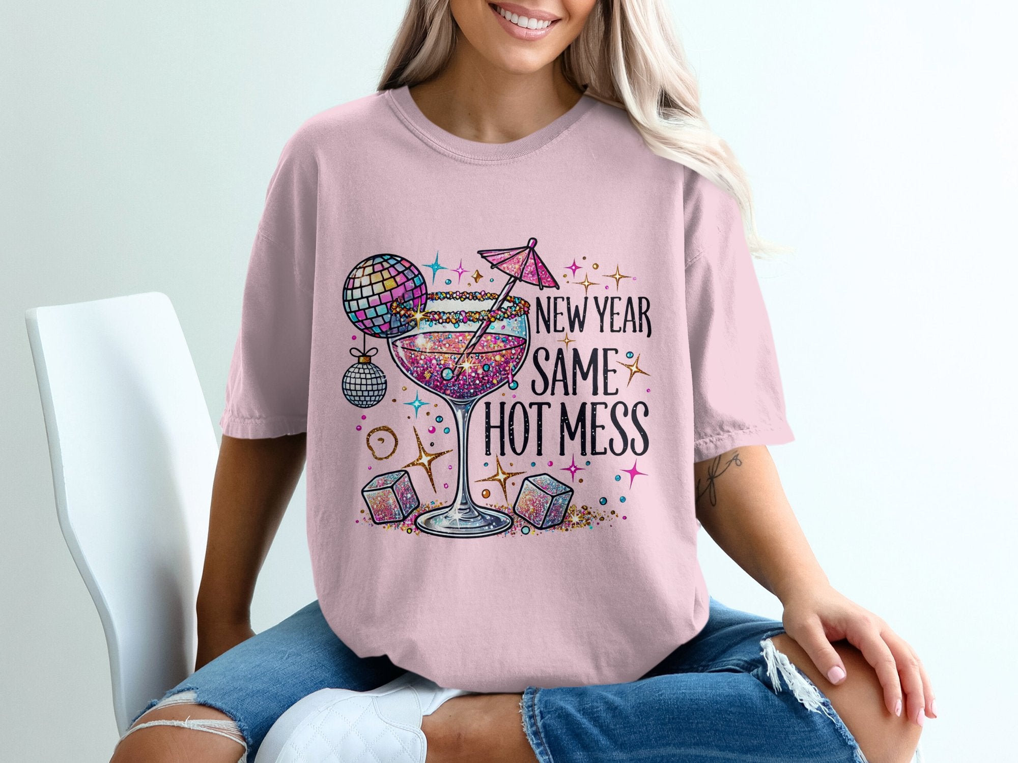 Hot Mess Cheers T-shirt 100% Organic Cotton