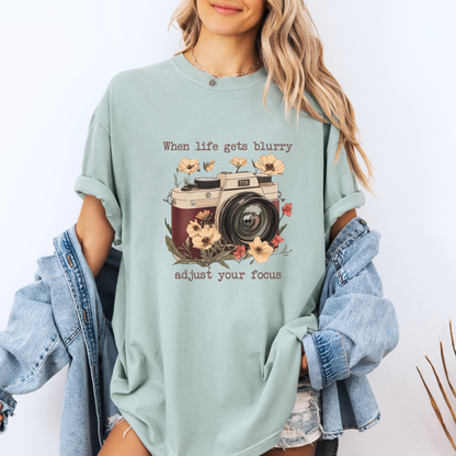 📸🌸 Adjust Your Focus✨
100% Organic Cotton T-Shirt