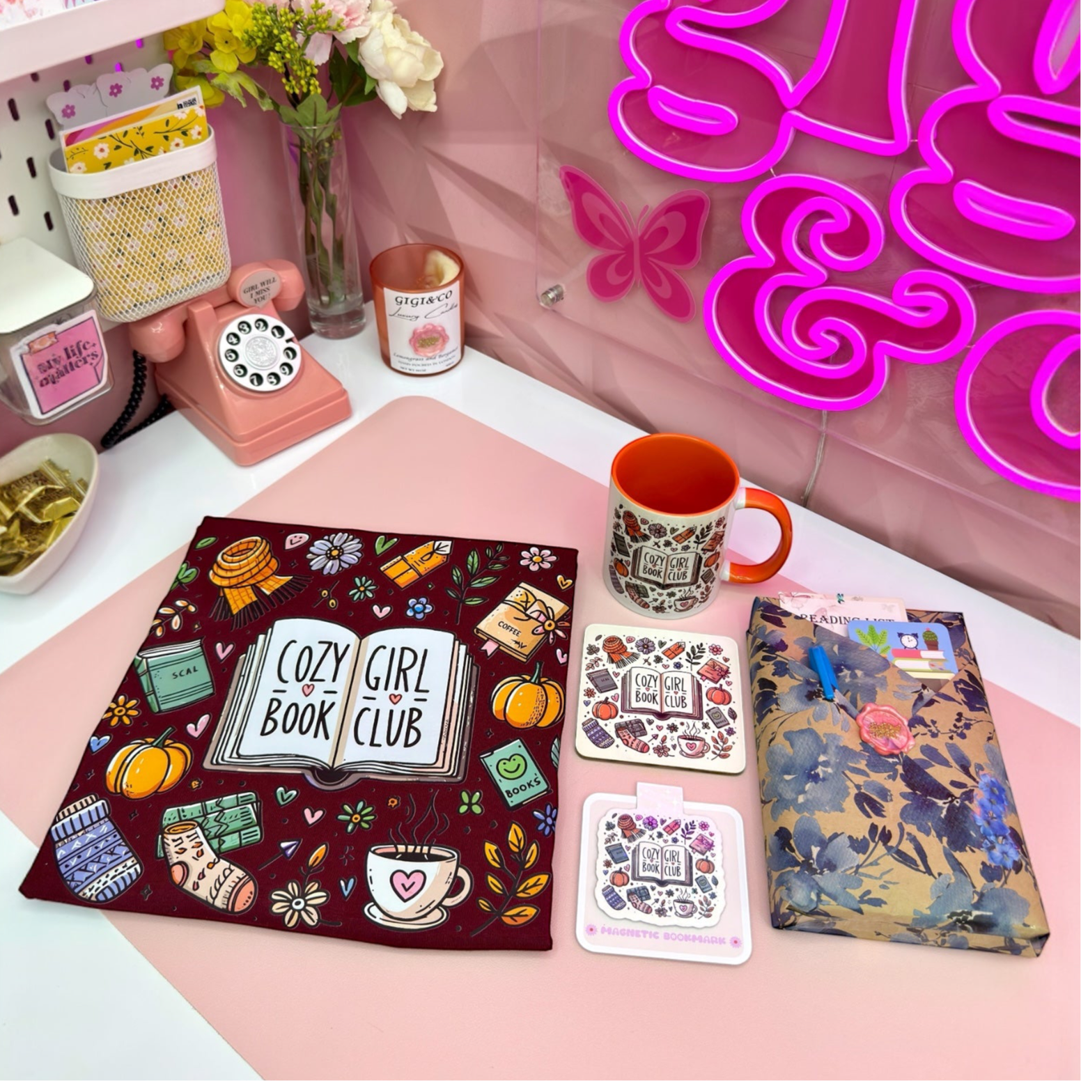 Cozy Girl Book Club Deluxe Box 📚✨