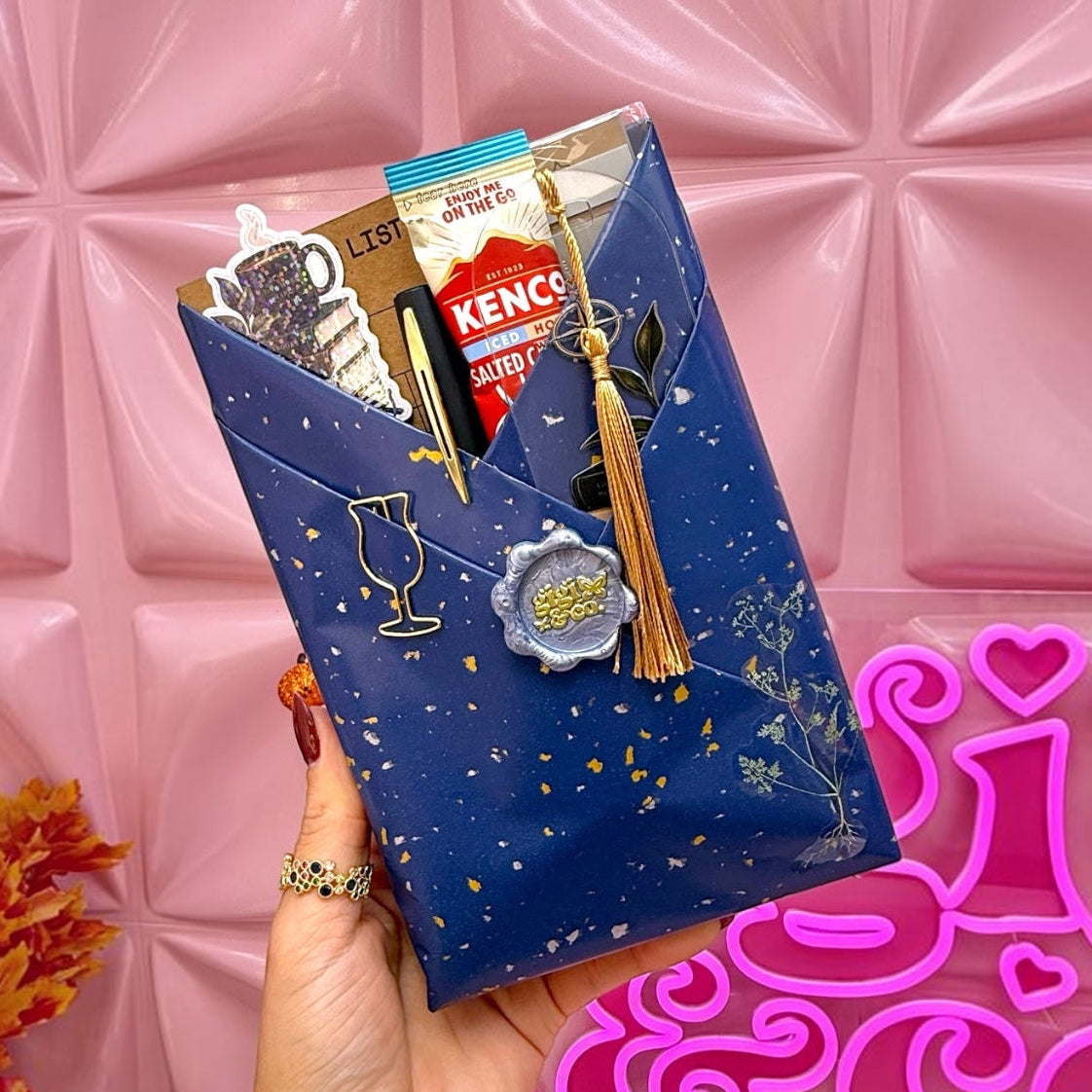 📚✨ Luxury Blind Date with a Book for Him 📚💙