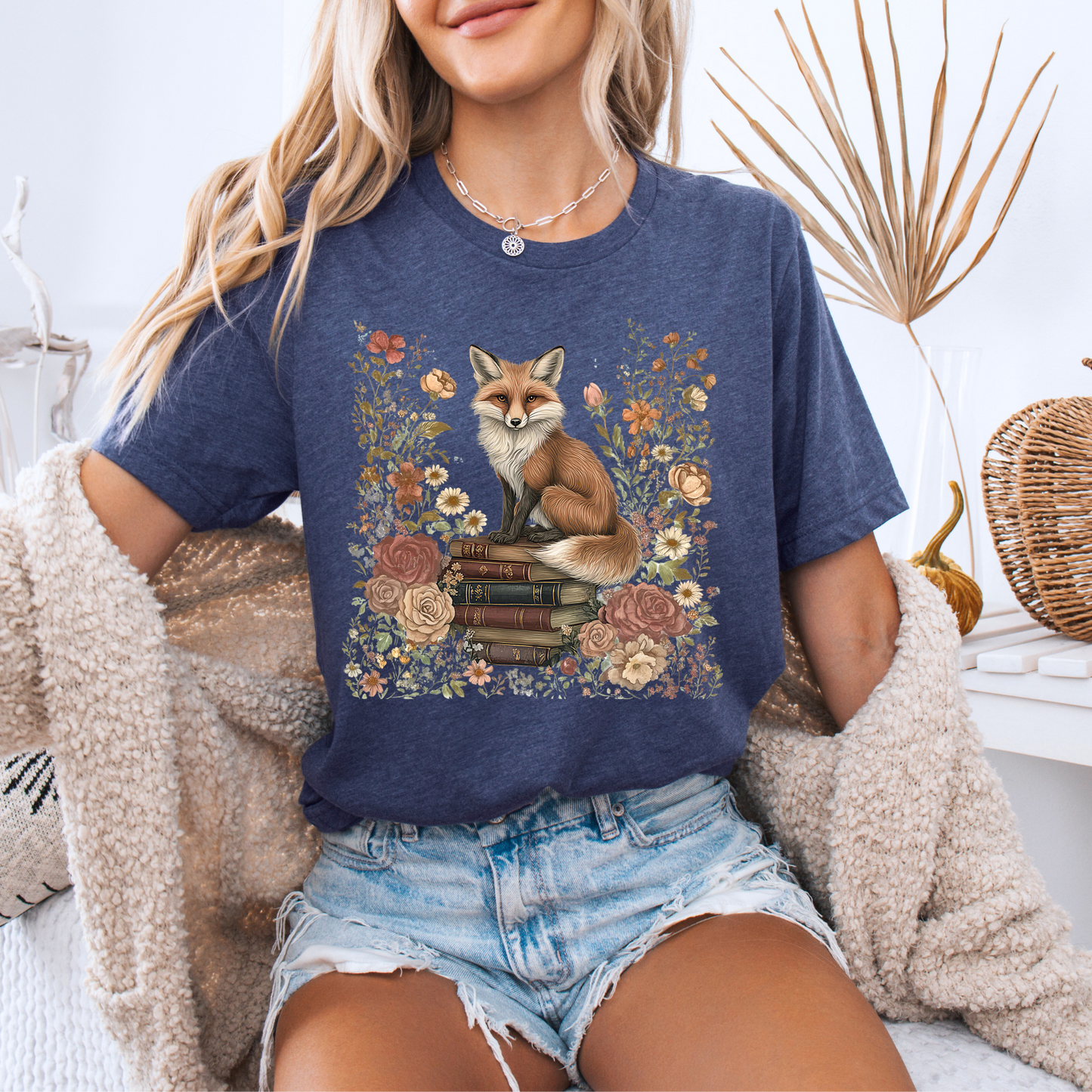 🦊📚 Floral Bookish Fox Tee🧣100% Organic cotton