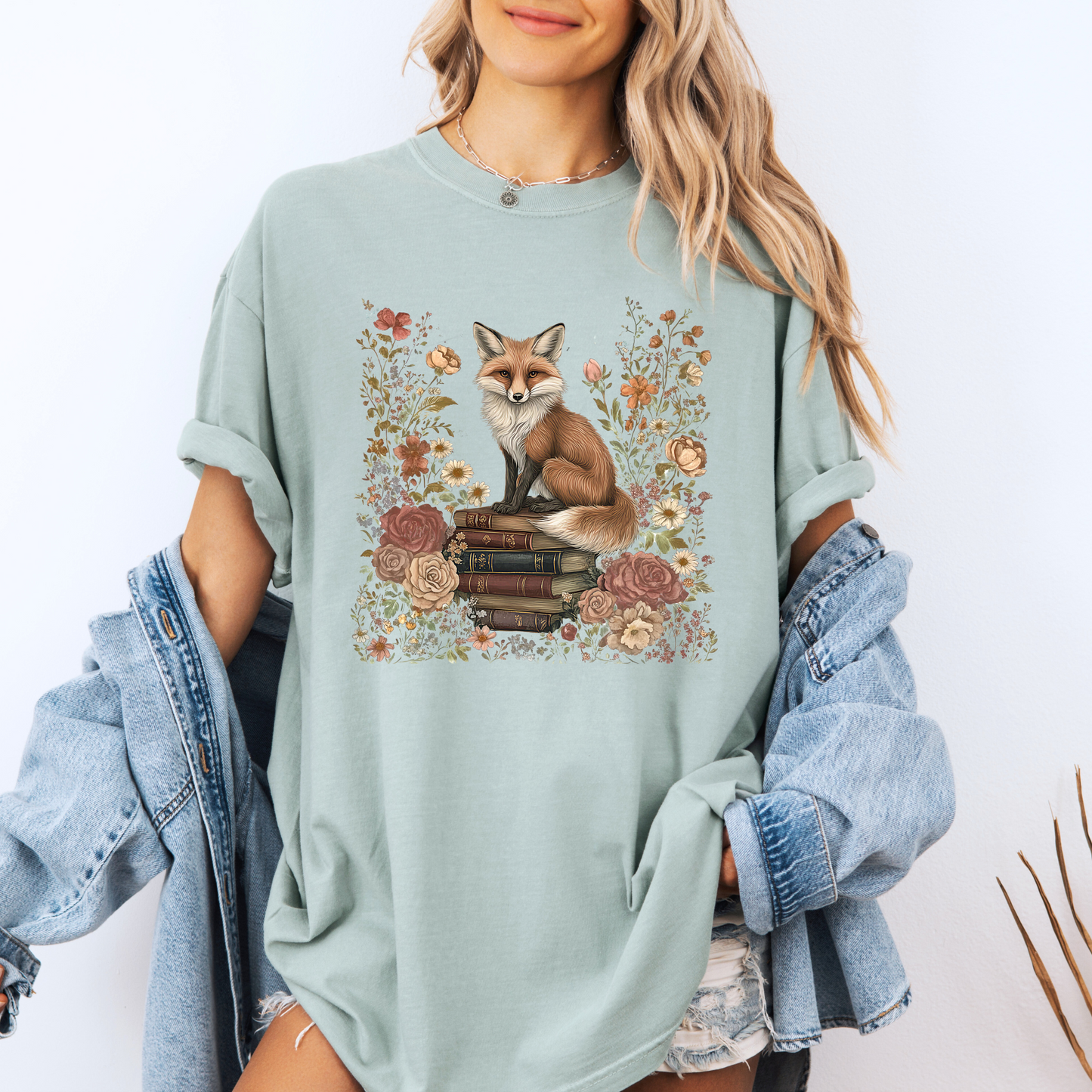 🦊📚 Floral Bookish Fox Tee🧣100% Organic cotton