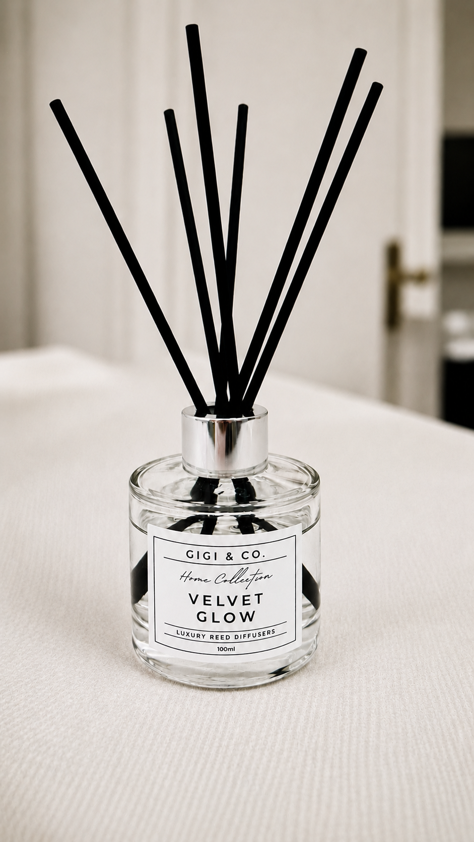 ✨Velvet Glow Luxury Reed Diffuser 🌿