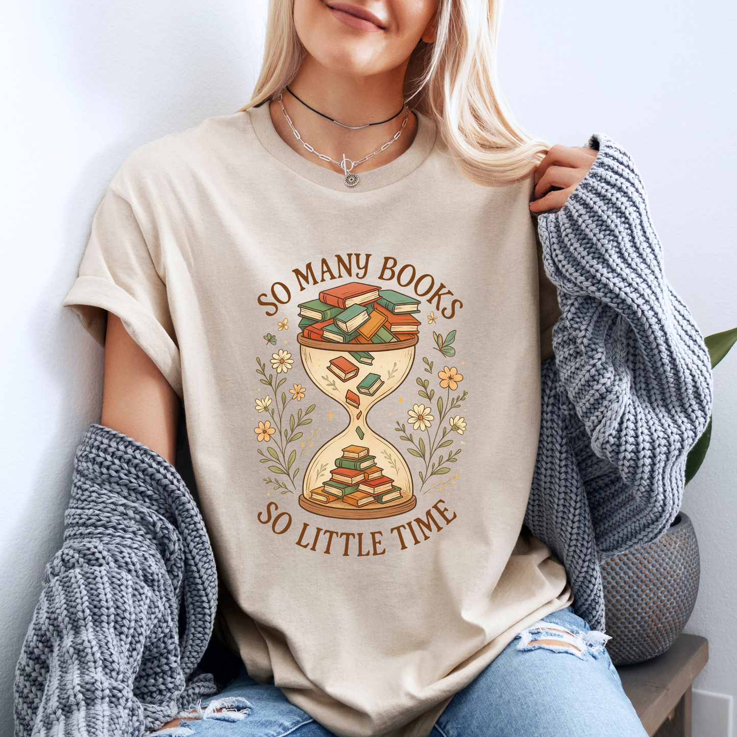 📚So Many Books, So Little Time Bookish⏳✨
100% Organic Cotton T-Shirt