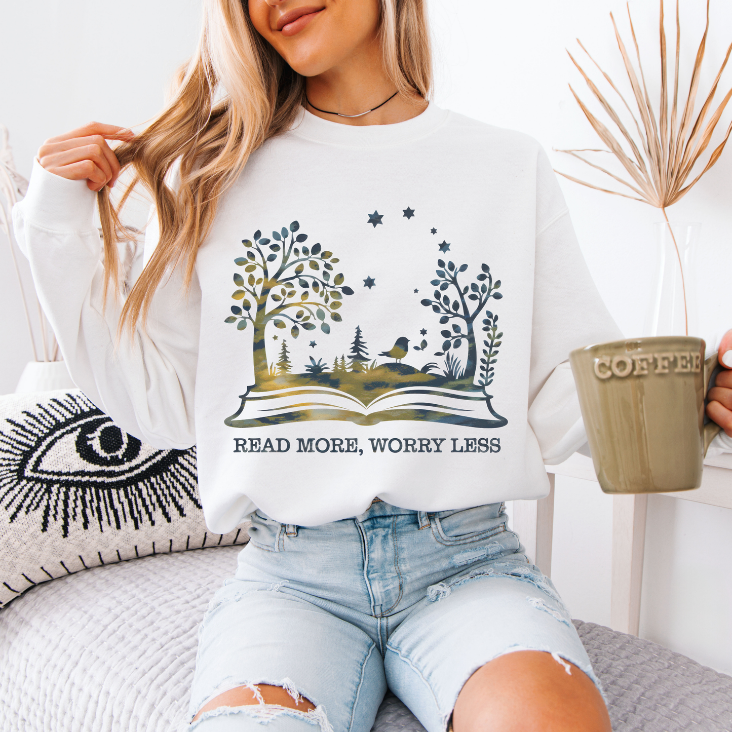 📚🌿 “Read More, Worry Less” Bookish Escape Sweatshirt ✨