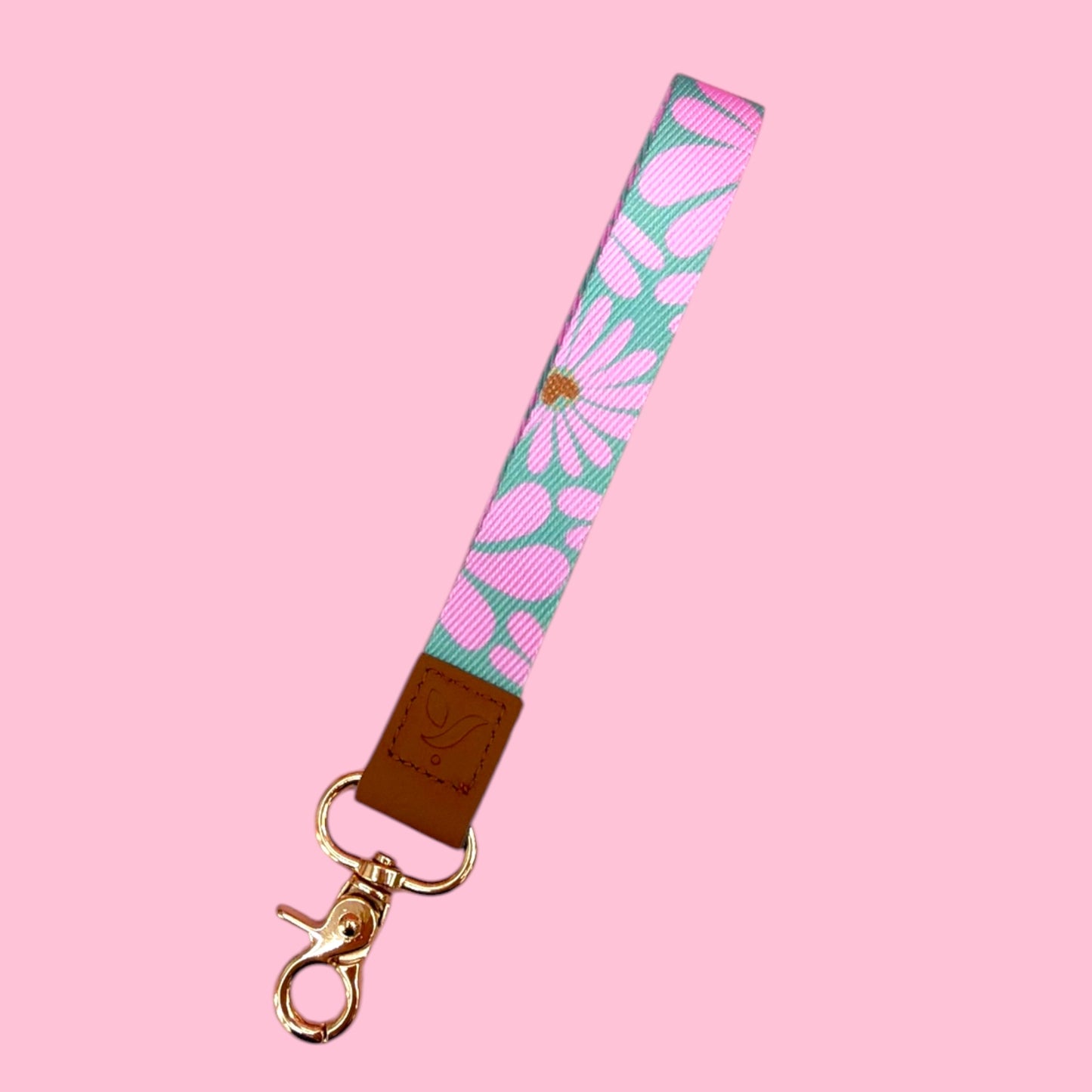 Pink Daisy Wristlet Keychain Strap 🌸