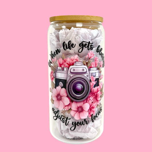 📸 “Focus on the Good” 16oz Glass Cup 🌸