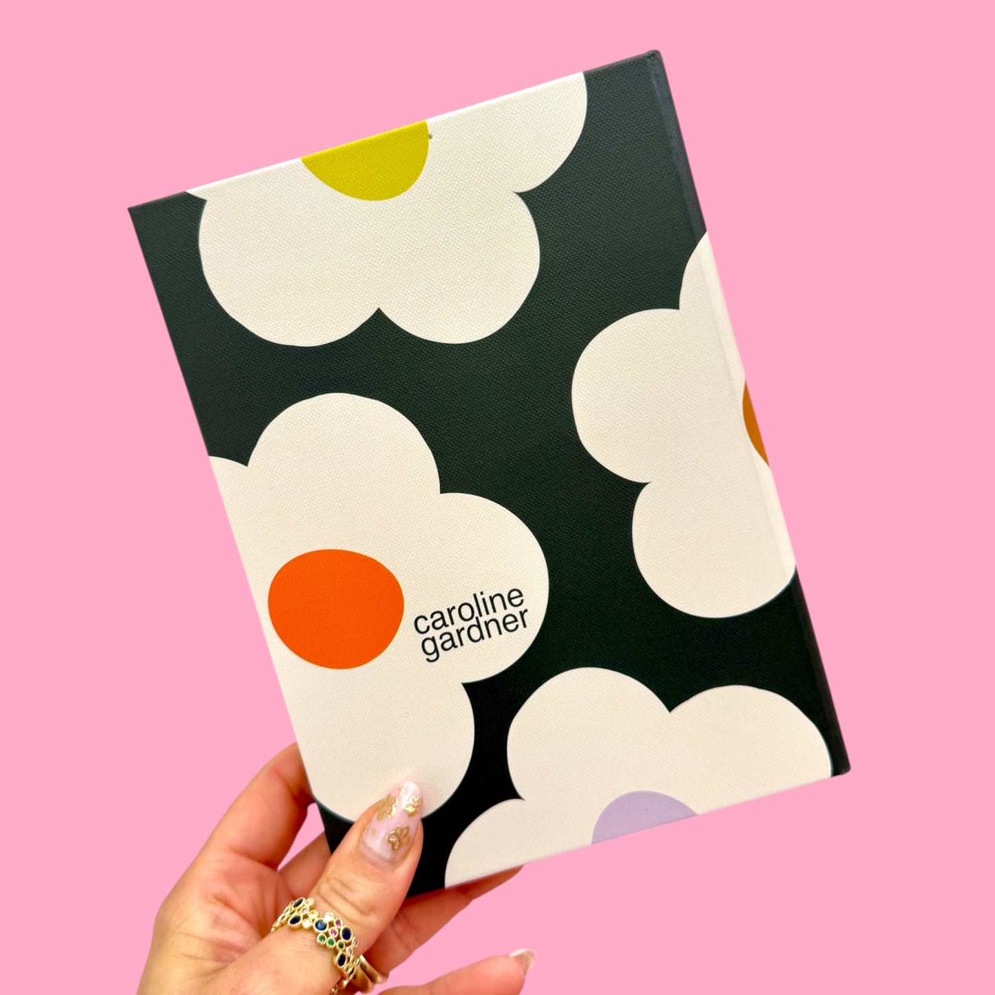 🌼 Retro Daisy Slim Notebook