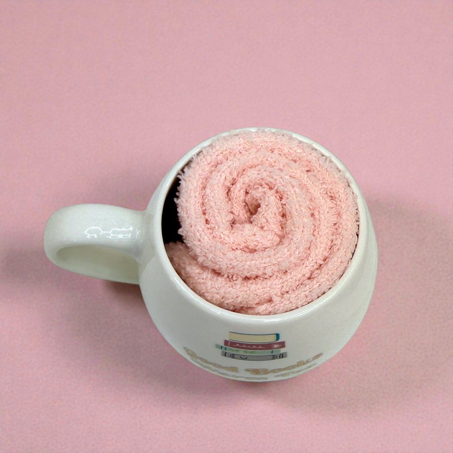 📚 Good Books Warm Tea 15oz Mug | Cozy Reader Gift with Fuzzy Socks ☕✨