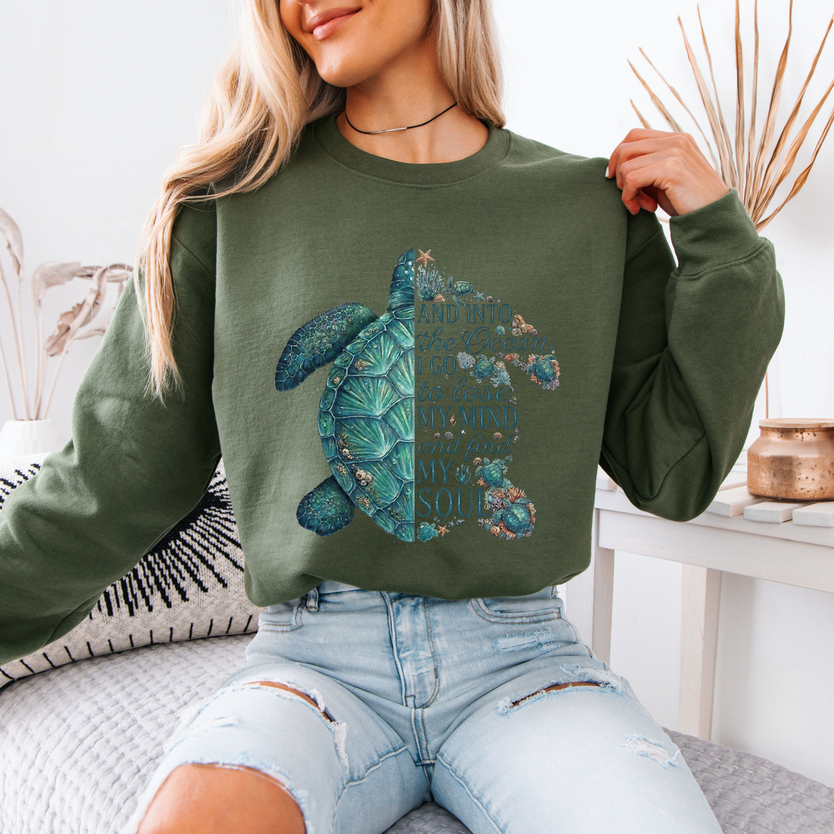 🐢🌊 Into The Ocean Cozy Sea Turtle Sweatshirt ✨💙🌺