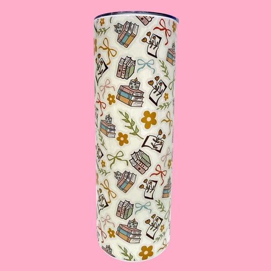 📚Cozy Bookish Bows 20oz Tumbler🌸
