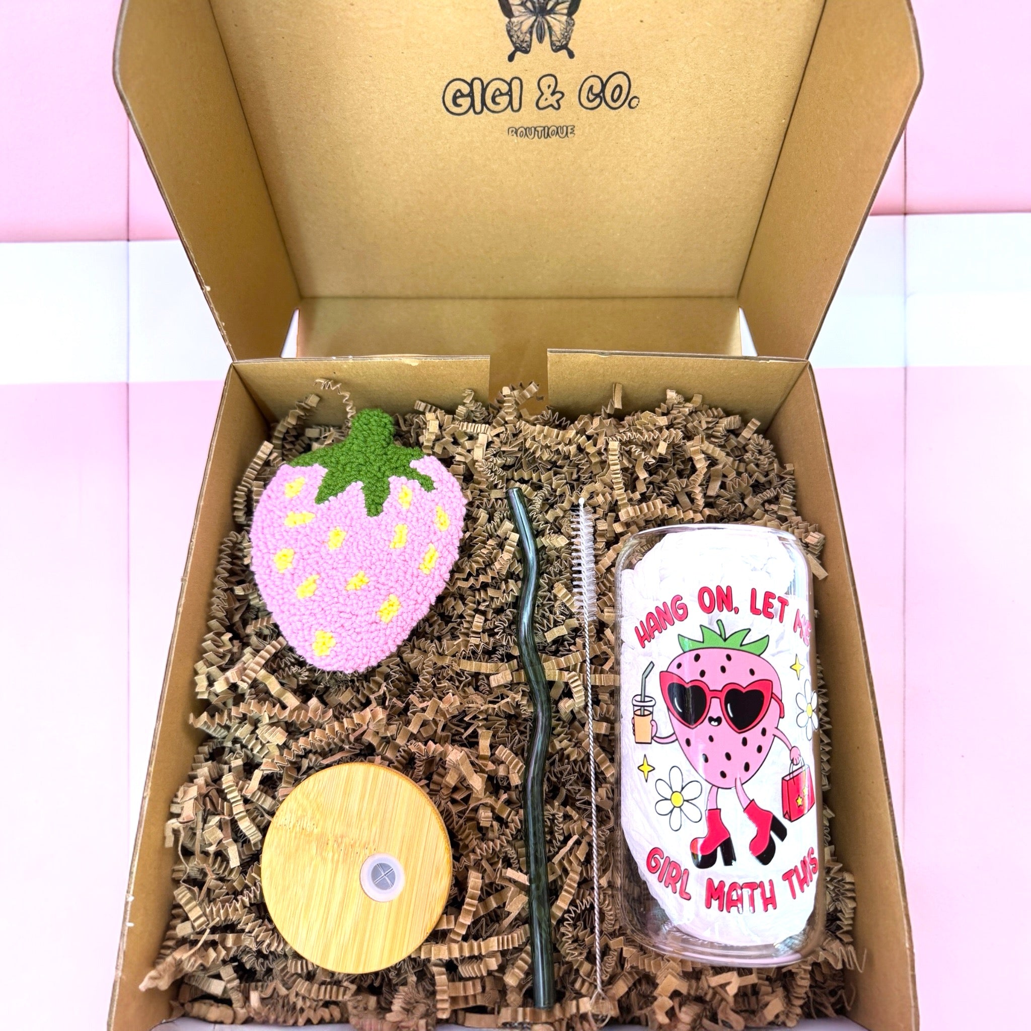 🍓 Strawberry Delight Gift Box 🍹✨