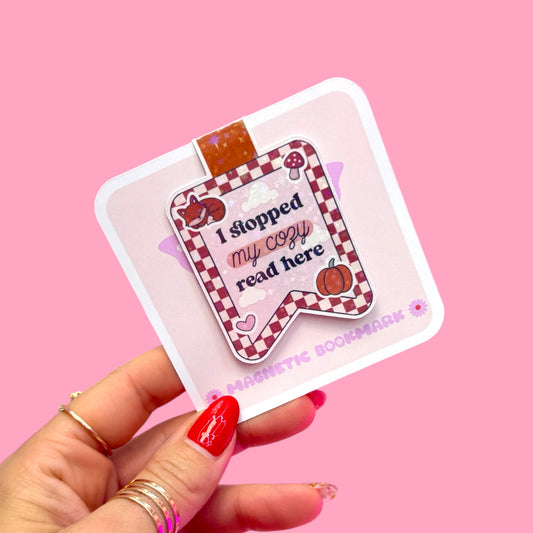 📍 Cozy Read Stop – Magnetic Bookmark 🧸📚