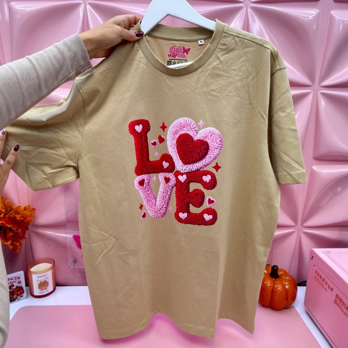 ♥️ LOVE Heart Valentine T-Shirt✨