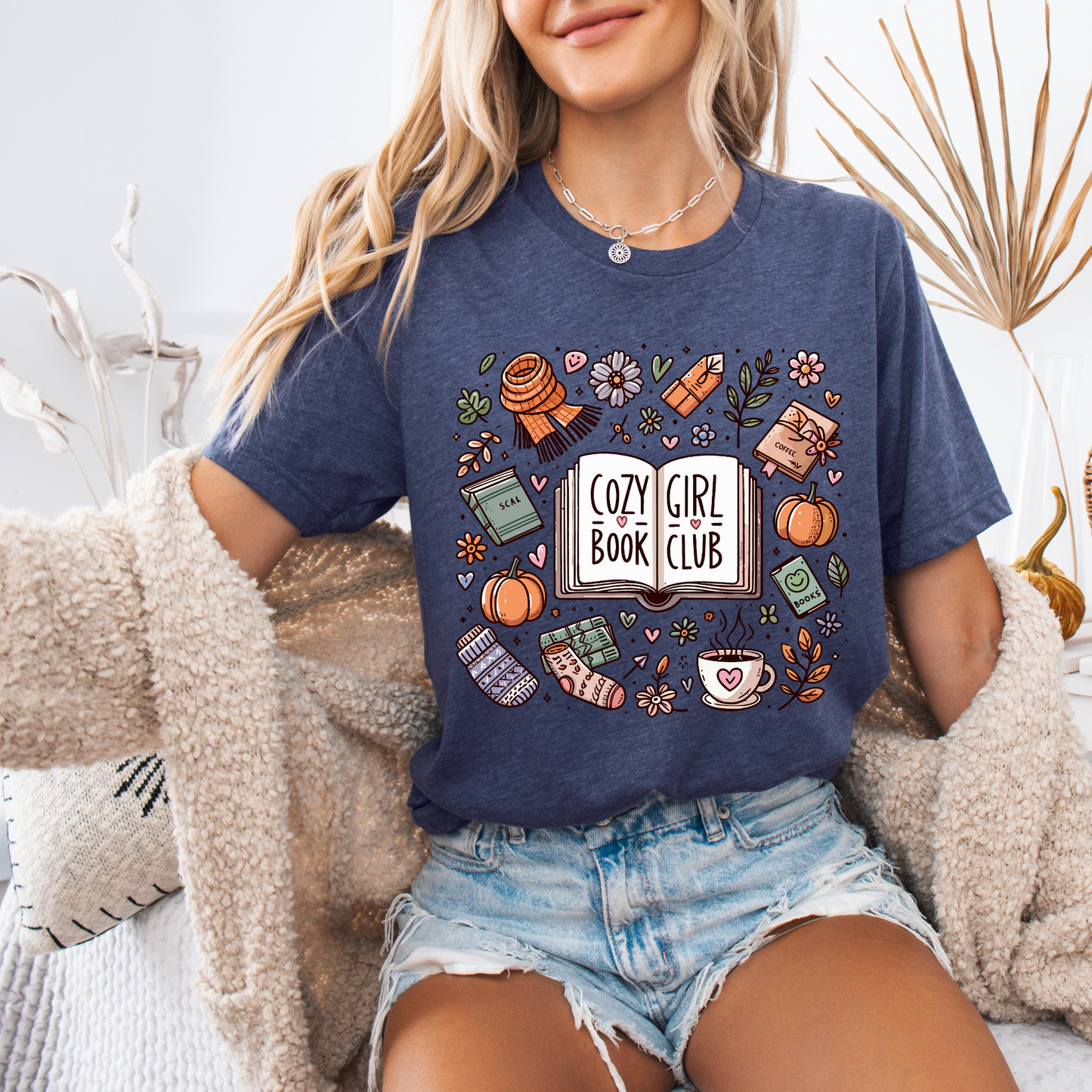 Cozy Book Girl Club Tee 📚✨ T-shirt 100% Organic Cotton